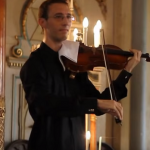 クラシックの演奏中にスマホの着信音...そのときの演奏者のとった対応に称賛の嵐！！