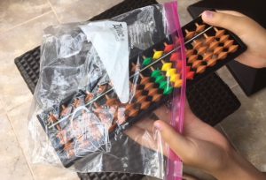 ジップロックに大きくて入りきれないものを入れる裏技に目から鱗！！