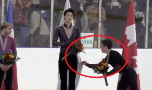 羽生結弦選手が優勝した大会の表彰台で３位の選手が取った驚きの行動に称賛の嵐！！