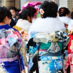 新成人の団体貸し切り営業の終業後、従業員の目に飛び込んできた光景に言葉を失った...