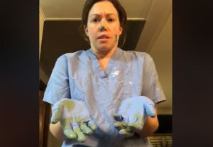 ”看護師が語る”コロナウイルス対策で手袋を着用するときの注意点