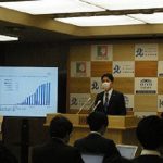 【拡散希望】手話の通訳の人が記者会見のときにマスクをしない理由とは...