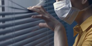 元ベテラン精神科医が語る”コロナストレス”に対するメッセージに涙があふれる...