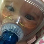 心臓切開手術とコロナウイルス感染から奇跡的に生還した赤ちゃんの話に涙があふれる...