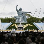 長崎に原爆が投下された日のお供え物が花ではなく〇〇である理由に考えさせられる...