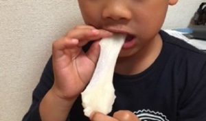 医師が語る”お正月の餅を喉に詰まらせる事故”はお年寄りよりも子どもの方が危険である理由とは！！