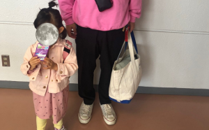 娘の「ピンクは女の子しかダメなんだよ」と一言に対する父親の行動が素晴らしいと称賛の嵐！！