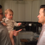 パパの双子の兄弟に会ったときに赤ちゃんの反応が可愛すぎる!!