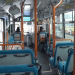 ある男性のバスで赤ちゃんが大泣きして謝るお母さんへの粋な対応に称賛の嵐!!