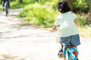 公園で迷子の女の子に声をかけ、助けた女性が気付いたこととは...